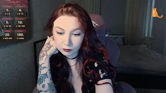 Cute lina online show from 6, 3, 2025