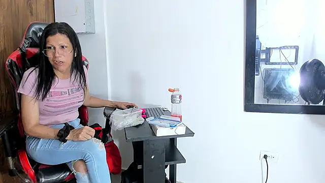 Cleopatra Trans online show from 30, 10, 2025