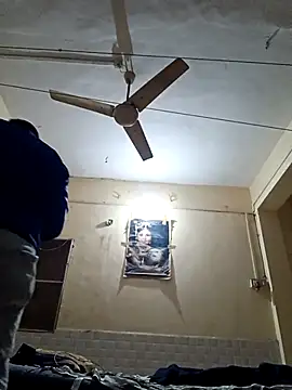 Desi Londa 143 online show from 19, 3, 2025