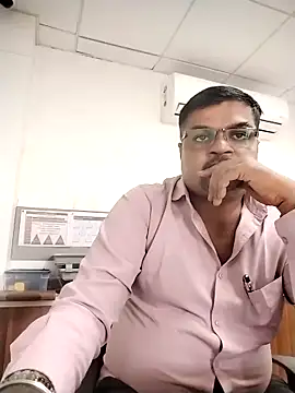 Desi Londa 143 online show from 15, 9, 2025