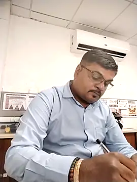 Desi Londa 143 online show from 9, 10, 2025