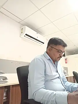 Desi Londa 143 online show from 11, 6, 2026