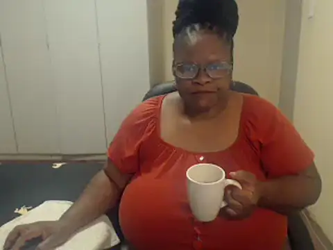 sweetnoziexx online show from 17, 2, 2025