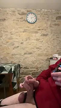 Snapshot of yann2392 chatting on 17, 12, 2025 yann2392 online show from 17, 12, 2025