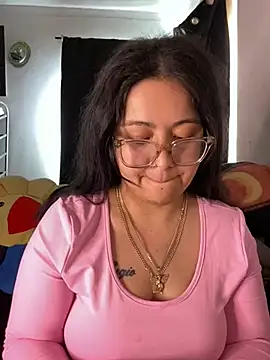 MsConejitaa online show from 24, 1, 2025