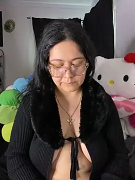 MsConejitaa online show from 8, 2, 2025