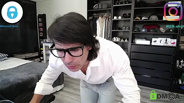 samricci21 online show from 2, 4, 2026