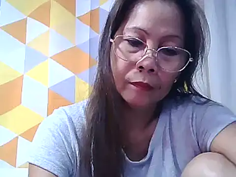 Snapshot of urwife_tobe chatting on 23, 3, 2025 urwife tobe online show from 23, 3, 2025