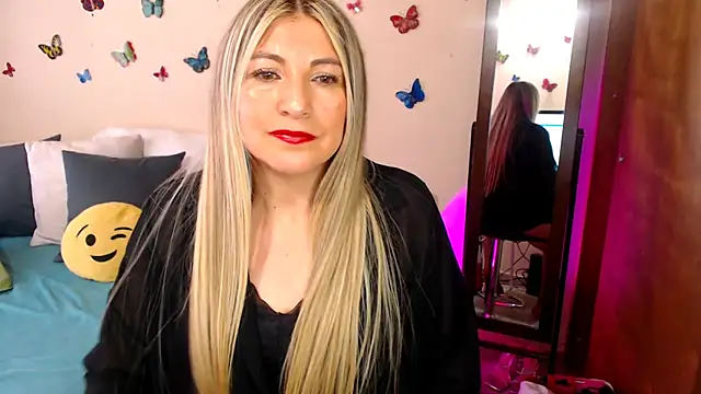 Jolie-Mature online show from 22, 10, 2025