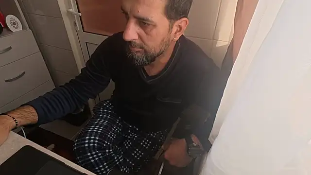 Snapshot of TigerOne19 chatting on 21, 11, 2025 TigerOne19 online show from 21, 11, 2025