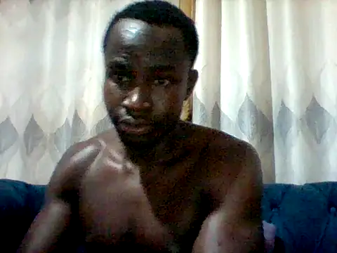 Snapshot of mclntz_bbc chatting on 1, 7, 2026 mclntz bbc online show from 1, 7, 2026