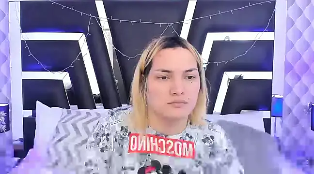 Snapshot of katya_kozlov chatting on 14, 3, 2025 katya kozlov online show from 14, 3, 2025