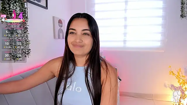 aisha es online show from 8, 2, 2026