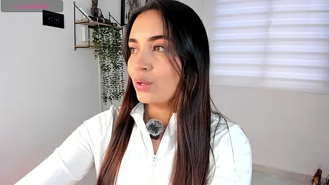 aisha es online show from 19, 5, 2026