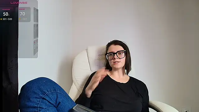 Arya starrk online show from 19, 3, 2025