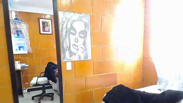 Snapshot of charlote_temple chatting on 13, 9, 2025 charlote temple online show from 13, 9, 2025