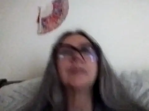 EvaRobinson online show from 12, 2, 2025