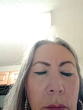 EvaRobinson online show from 17, 3, 2025