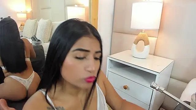 AntoniaRoss  online show from 27, 7, 2026