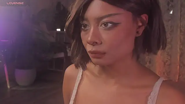 Ana Peachy  online show from 30, 10, 2025