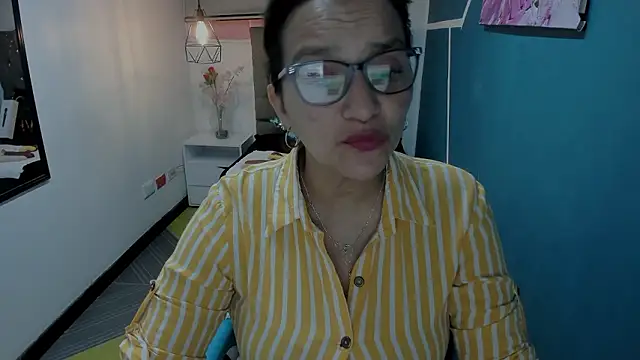 MarilynMiilf  online show from 2, 12, 2024