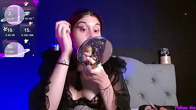 Red-moon1 online show from 7, 3, 2026