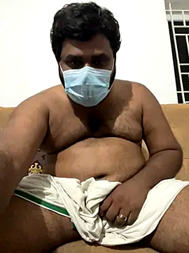 Snapshot of godmail100 chatting on 23, 11, 2025 godmail100 online show from 23, 11, 2025