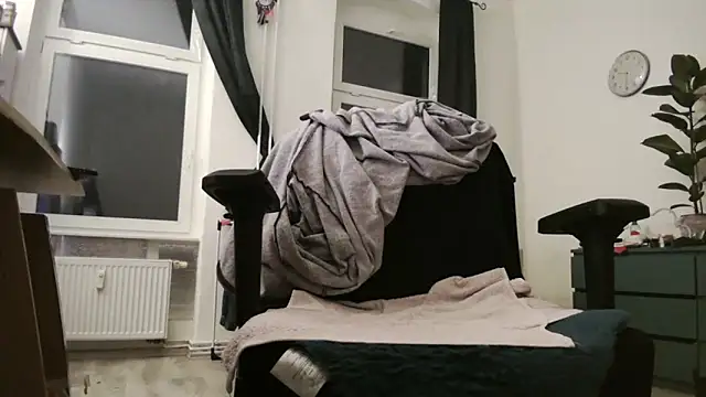 chubbysmallcockxh online show from 28, 3, 2026