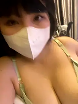 Onee-Chew online show from 14, 12, 2025