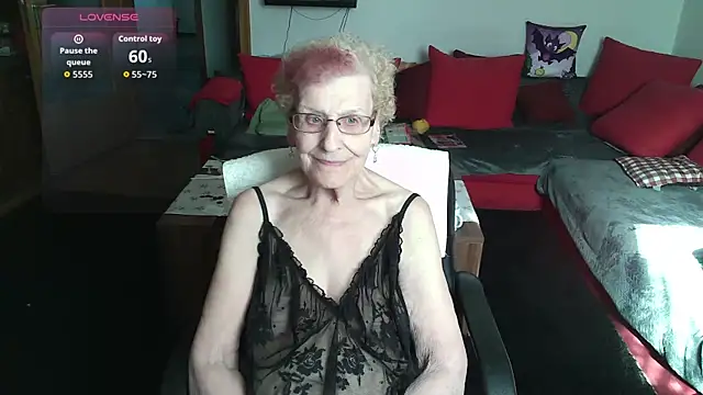 HeisseomaOriginal online show from 21, 5, 2026