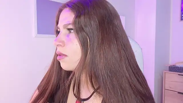 Snapshot of bluee_hazell chatting on 4, 11, 2025 bluee hazell online show from 4, 11, 2025