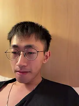 lewdAboyKawaii online show from 28, 5, 2026