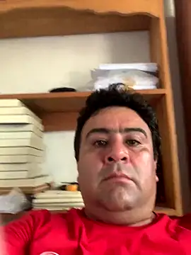 EmilianoGt online show from 17, 10, 2025