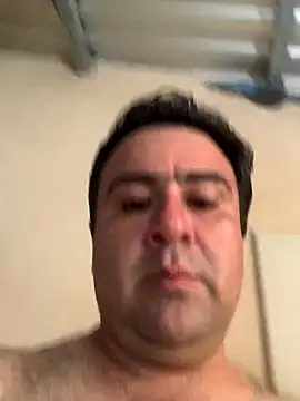 EmilianoGt online show from 25, 10, 2025