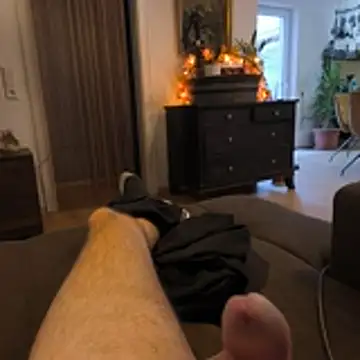 Snapshot of Andy7430 chatting on 22, 11, 2025 Andy7430 online show from 22, 11, 2025