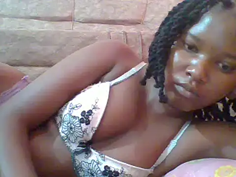 Snapshot of sexyjanett chatting on 7, 2, 2025 sexyjanett online show from 7, 2, 2025