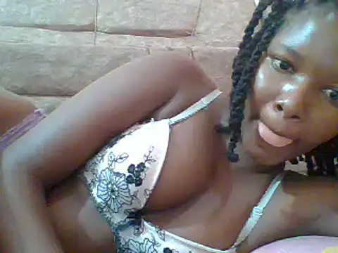 Snapshot of sexyjanett chatting on 7, 2, 2025 sexyjanett online show from 7, 2, 2025