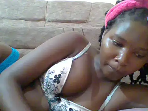 Snapshot of sexyjanett chatting on 14, 2, 2025 sexyjanett online show from 14, 2, 2025