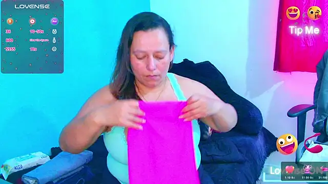 Diana Lozano online show from 10, 5, 2026