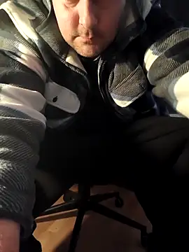 Snapshot of tididi1986 chatting on 3, 2, 2026 tididi1986 online show from 3, 2, 2026