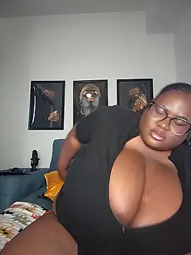 SexyHugeblackTitties online show from 1, 2, 2026