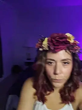 Snapshot of Ellie-L-Elizabeth chatting on 22, 10, 2025 Ellie-L-Elizabeth online show from 22, 10, 2025