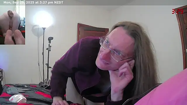 CDAdalyn online show from 29, 9, 2025