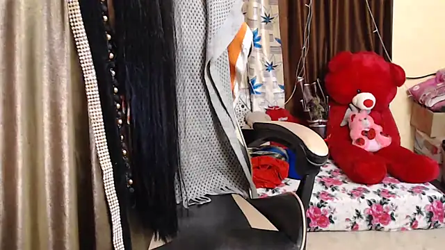 Snapshot of Naughty_Kashish chatting on 20, 3, 2025 Naughty Kashish online show from 20, 3, 2025