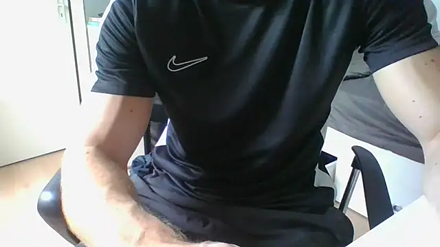 RamonJoosse2002 online show from 17, 6, 2026