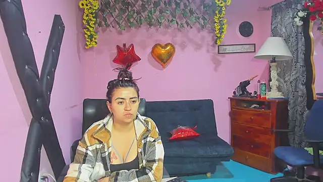 Snapshot of lesbiancuple chatting on 11, 3, 2026 lesbiancuple online show from 11, 3, 2026