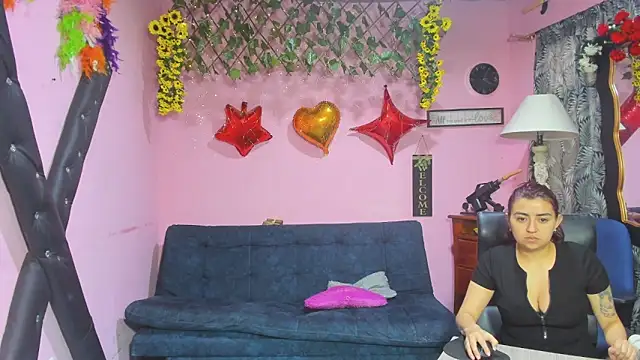 Snapshot of lesbiancuple chatting on 14, 3, 2026 lesbiancuple online show from 14, 3, 2026