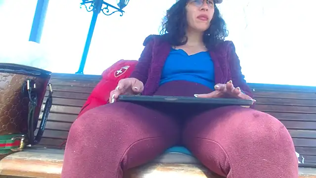 SquirtyMellissaLabia online show from 6, 3, 2025