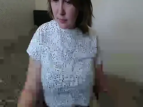 Snapshot of leeilawow chatting on 9, 6, 2026 leeilawow online show from 9, 6, 2026