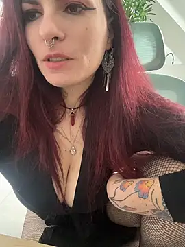 LunaMoongirl online show from 19, 2, 2026